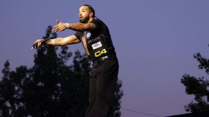 Processo que acusava Spotify de inflar streams de Drake é arquivado pela Justiça americana - Foto: Rolling Stone Brasil
