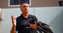 Bolsonaro critica possível prisão e fala sobre eleições de 2026