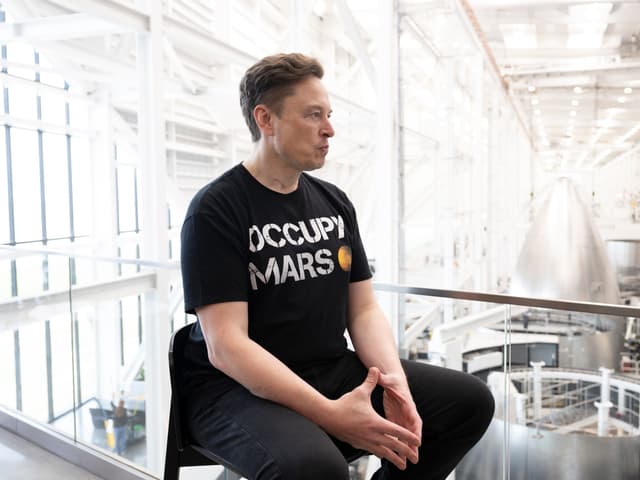 Elon Musk em debate sobre sucessão e o pacote de remuneração da Tesla. Legenda da imagem. Reprodução: Retorno do item 11