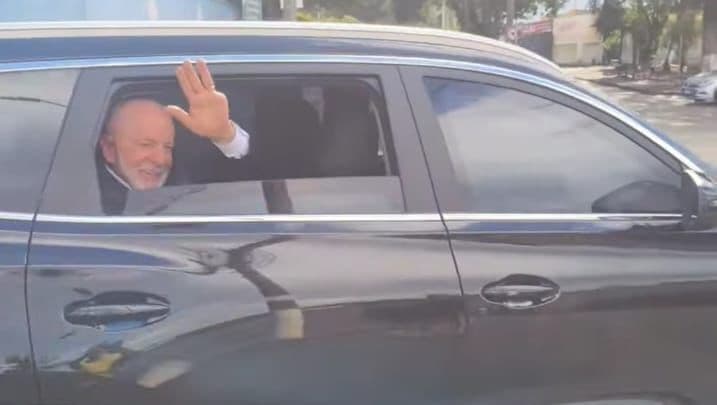 Casamento de Thiago Trindade com a atriz Renata Gasparim em Sarapuí. Reprodução: CNN Brasil