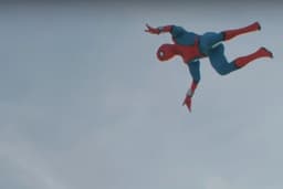 Walt Disney participa da aula de animatrônicos em celebração ao 70º aniversário da empresa. Reprodução: Gizmodo