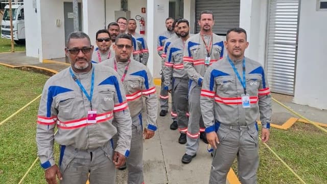 Miley Cyrus no premiere de Avatar: Fire and Ash.. Reprodução: Oglobo