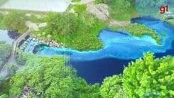 Córrego em Jundiaí fica azul após derramamento de corante. Reprodução: Globo
