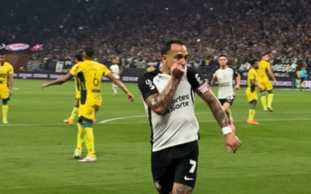 Maycon marcou de pênalti aos 17 minutos, Corinthians abre 1-0 contra Mirassol. Reprodução: iG Esportes