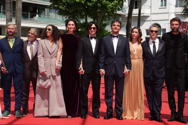 Competidores do 78º Festival de Cinema de Cannes, incluindo o brasileiro 'O Agente Secreto'. Legenda da imagem. Reprodução: Globo