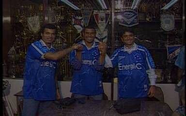 Bebeto, Donizete e Gonçalves se apresentaram como reforços do Cruzeiro para a final do Mundial de 1997. Reprodução: Globo