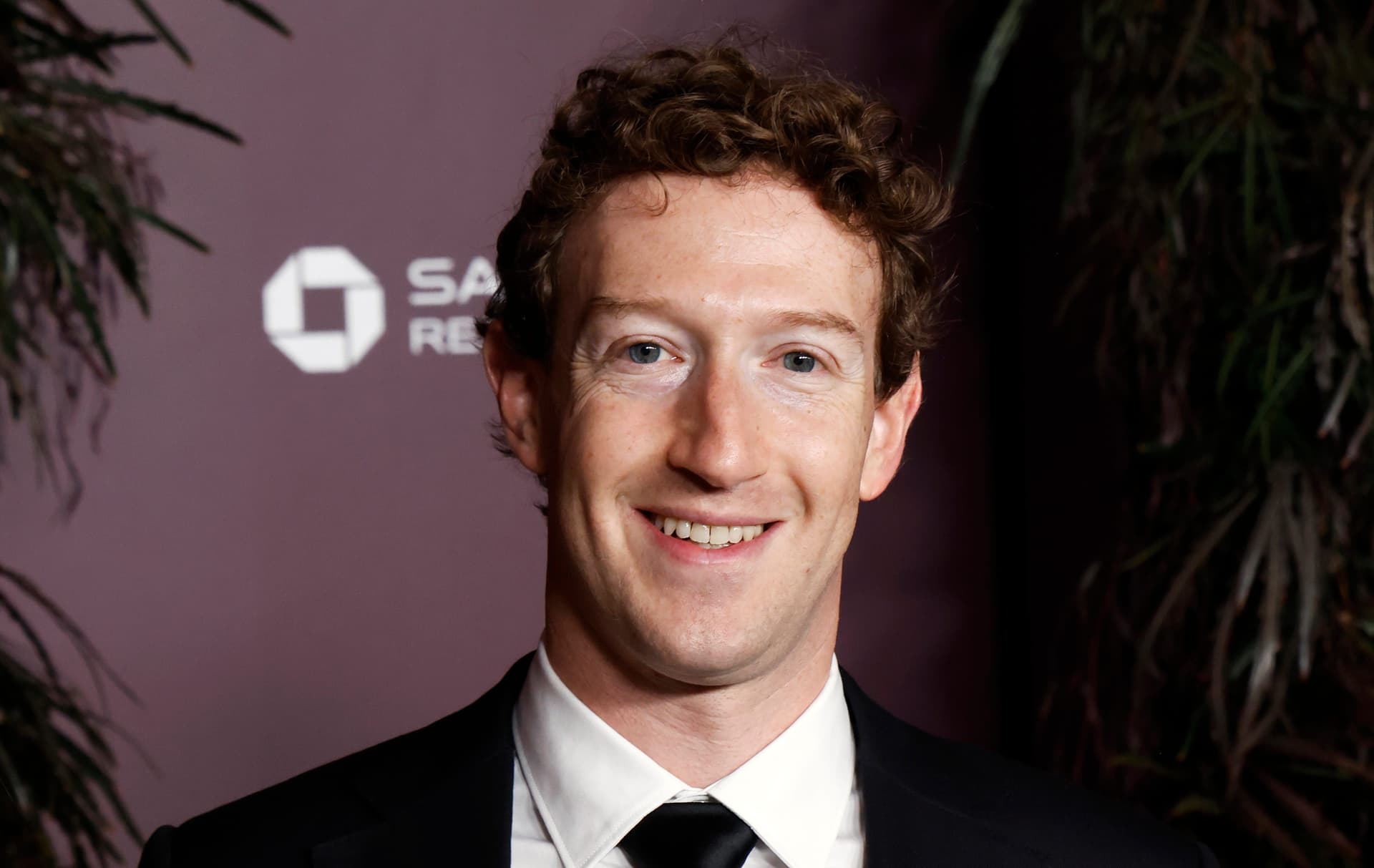 Mark Zuckerberg perde bilhões após Meta revelar gastos com IA, impactando seu patrimônio e posição na Bloomberg Billionaires Index. Legenda da imagem. Reprodução: Business Insider