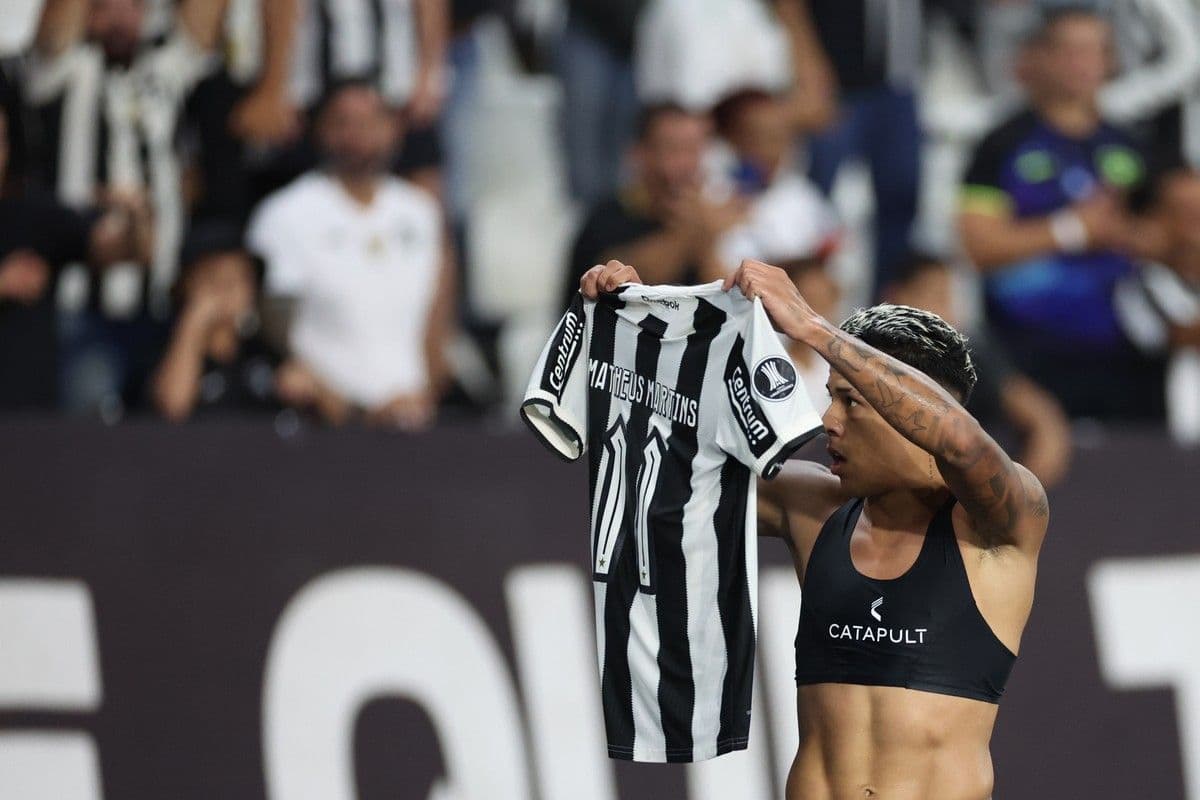 Patrick de Paula e Matheus Martins garantem vitória do alvinegro com gols no final da partida. Reprodução: Globo