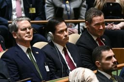 Rubio e Bessent assistem ao discurso de Lula na Assembleia Geral da ONU. Legenda da imagem. Reprodução: Retorno do item 11