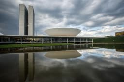 Quase 80% da população vê o Congresso como defesa de interesses próprios, segundo a pesquisa Datafolha. Reprodução: Globo