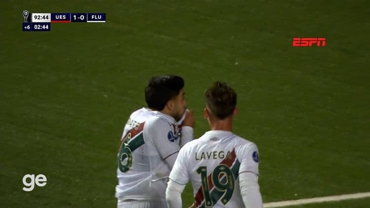 Jogadores pouco aproveitados têm chance, mas apresentam desempenho fraco em campo. Reprodução: Globo