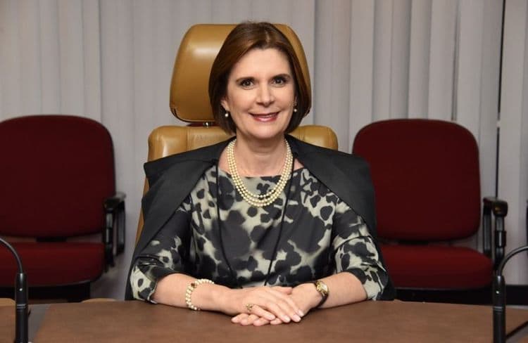 Ministra do STM elogia indicação de mulher por Lula