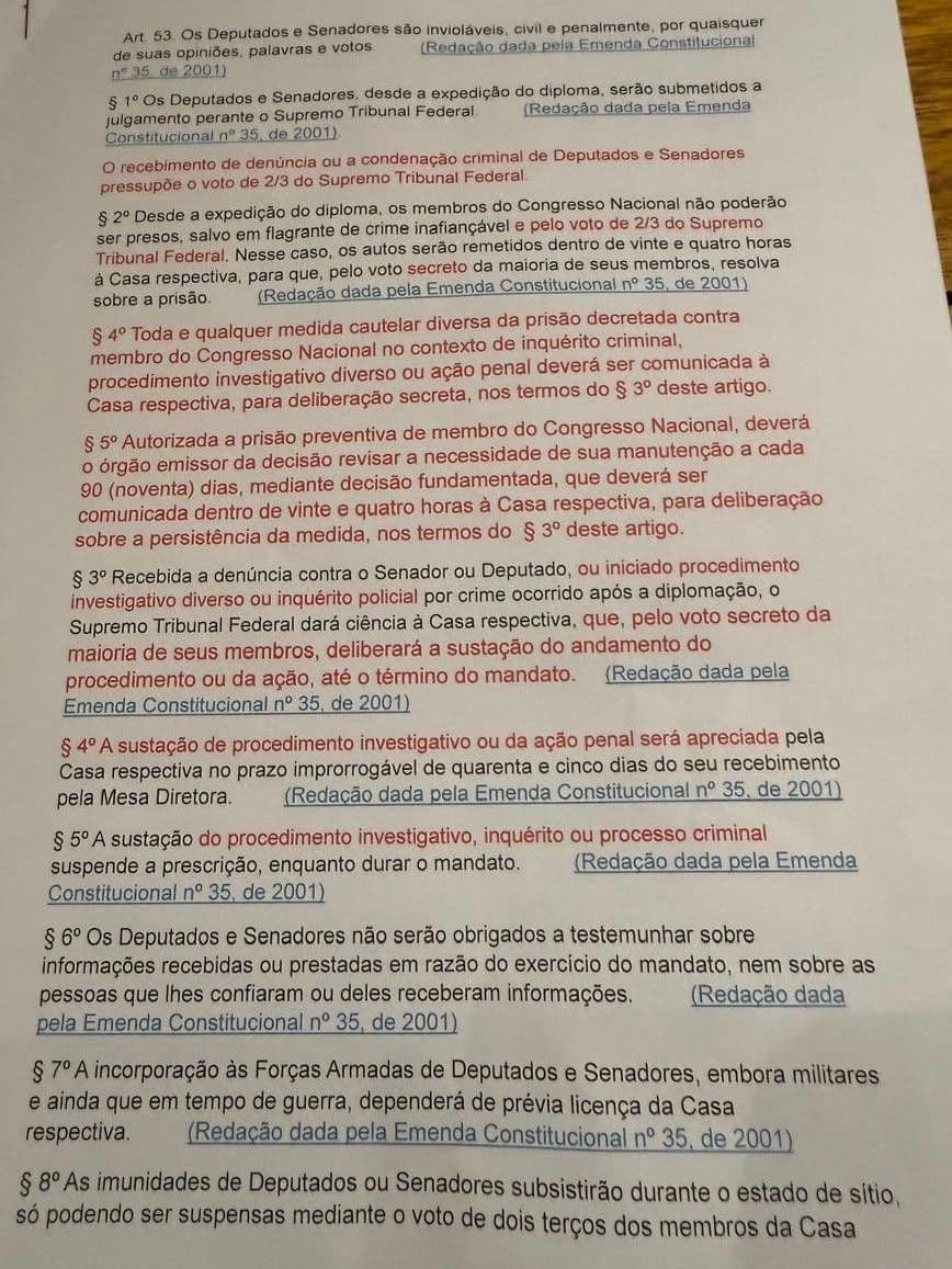 Deputados discutem tumultuadamente a PEC da Blindagem na Câmara dos Deputados. Reprodução: G1