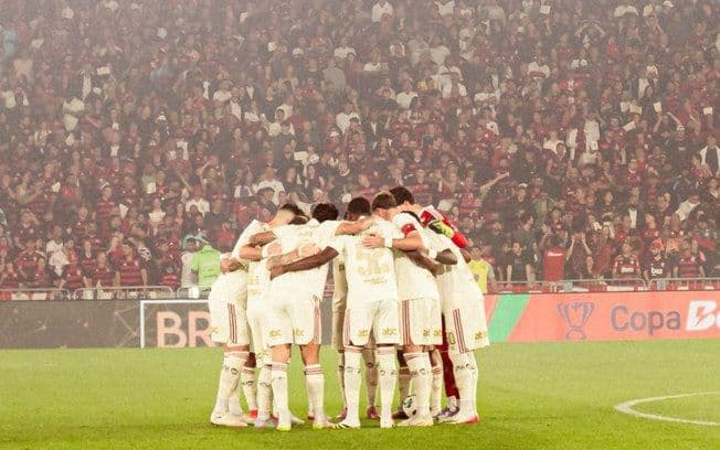 Pilhado critica Léo Pereira por falha decisiva na derrota do Flamengo para o Atlético. Reprodução: ig.com.br
