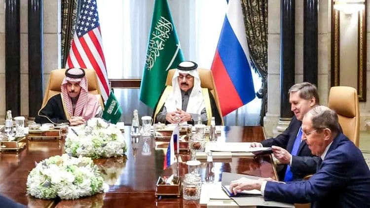 A influência da Arábia Saudita e do Catar na paz mundial