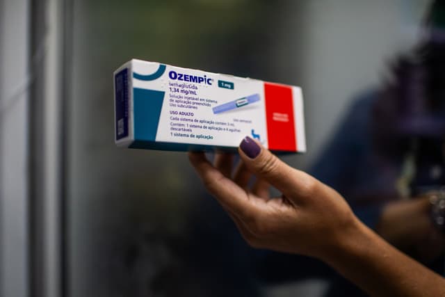 Anvisa proíbe manipulação de medicamentos como Ozempic e Wegovy no Brasil. Reprodução: Globo