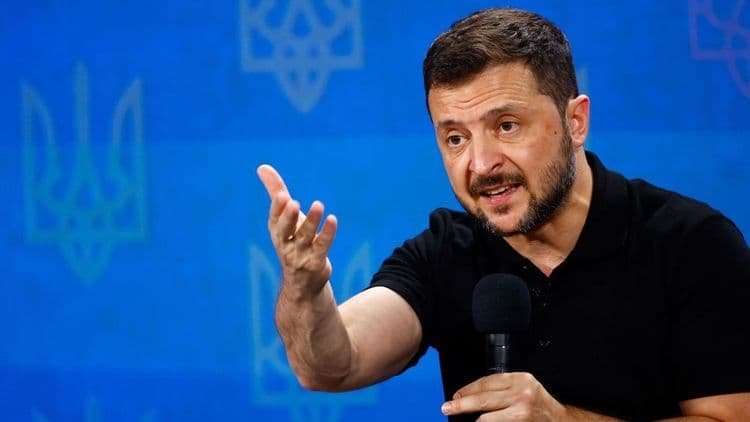 Zelensky solicita Estados Unidos a não agir sem Ucrânia