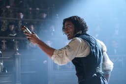 Oscar Isaac e elenco estrelam novo filme de terror da Netflix, com lançamento previsto para novembro. Reprodução: Gizmodo
