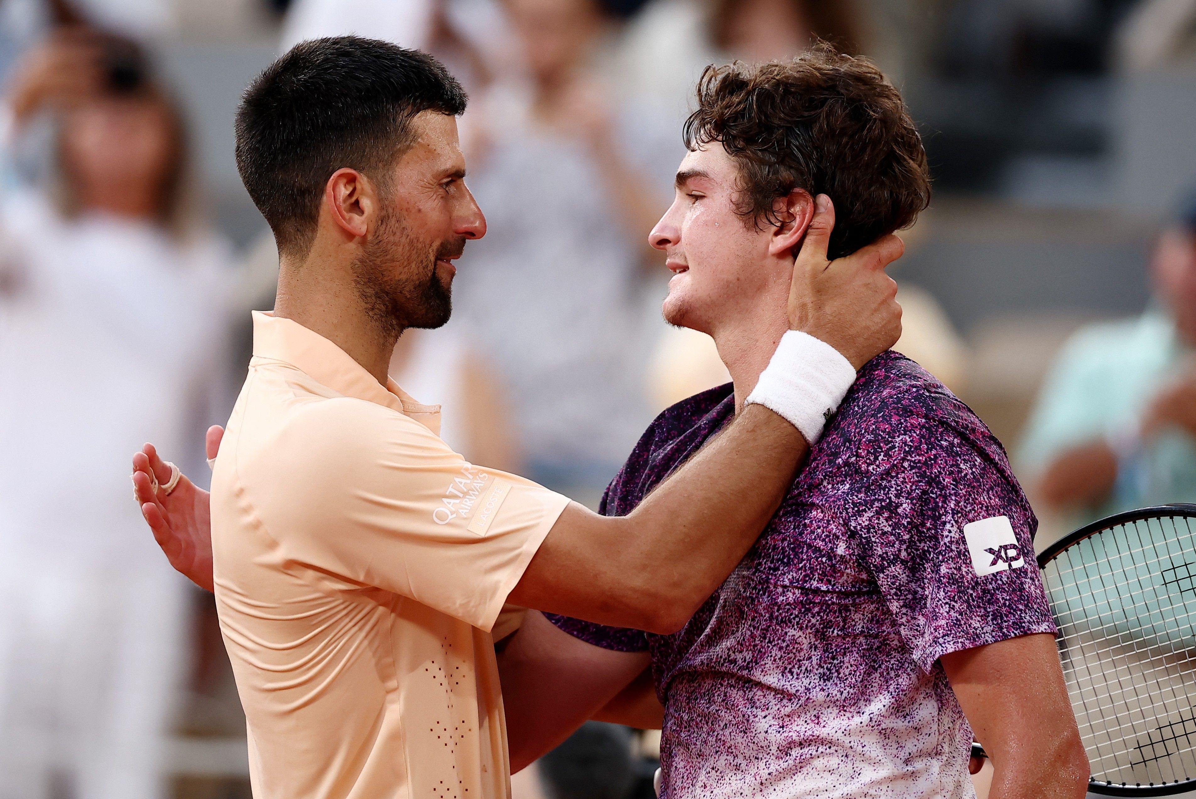 Djokovic elogia nível alto de "batalha" contra João Fonseca: "Ele deve estar orgulhoso de si mesmo"