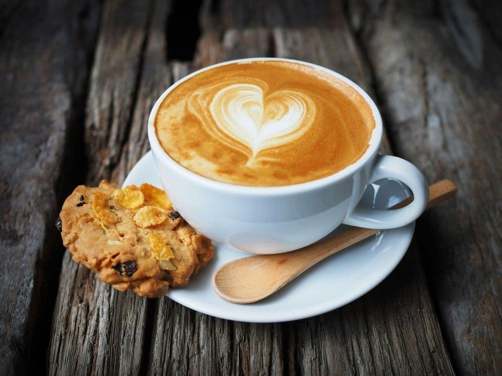 Análise relaciona consumo de café com diferentes fatores demográficos dos participantes. Reprodução: Globo
