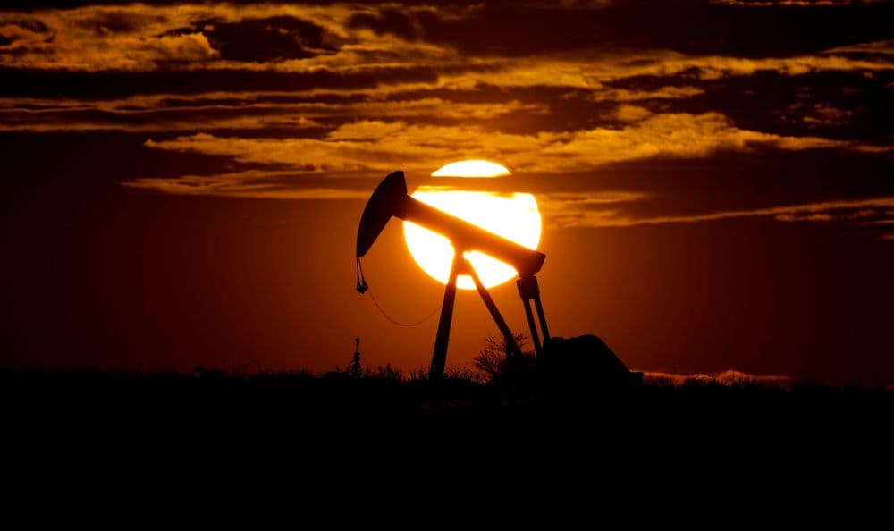 Queda nos preços do petróleo gera preocupações sobre a lucratividade dos produtores nos EUA.; Reprodução: Associated Press