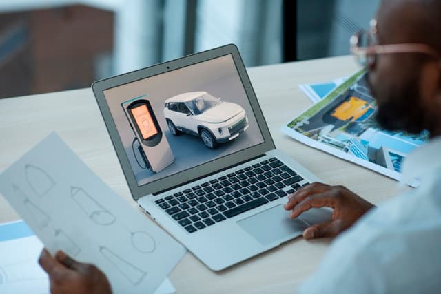 Vendas de carros usados atingem recorde histórico em 2024, alerta para riscos de não verificar o histórico. Reprodução: Globo