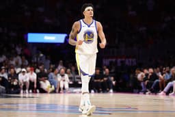 Gui Santos brilha pelos Warriors com cesta de giro espetacular.. Reprodução: Ge