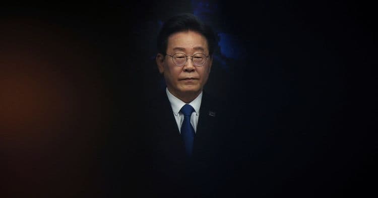 Lee Jae-myung é escolhido como candidato da oposição sul-coreana para eleição presidencial antecipada. Reprodução: Reuters