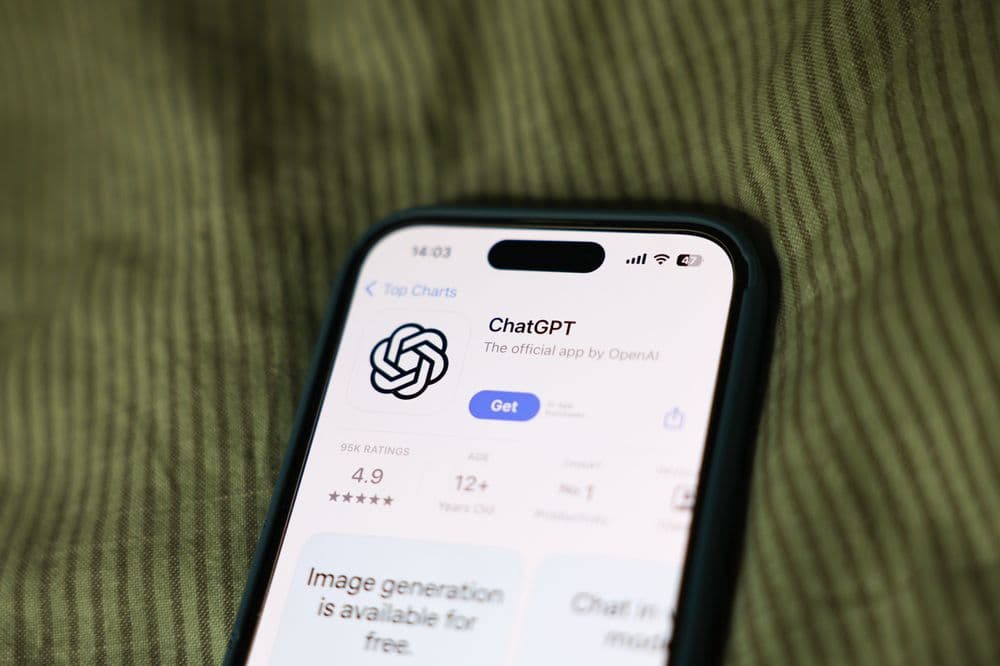 ChatGPT oferece insights sobre identificação de ações meme no mercado financeiro.; Reprodução: Business Insider