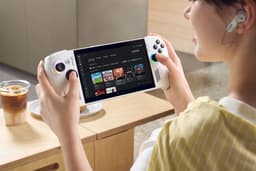 Xbox Ally: novo dispositivo de jogos portátil da Asus em destaque. Reprodução: Gizmodo.