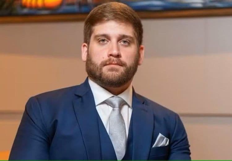 Virgílio de Oliveira é nomeado administrador adjunto de Fernando de Noronha em meio a impasse na Alepe. Reprodução: Felipe Fagundes/Divulgação