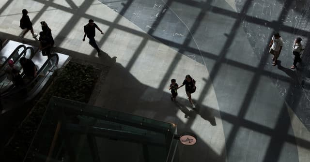 Cerca de 80% dos cingapuras ainda não decidiram em quem votar nas eleições. Reprodução: Reuters