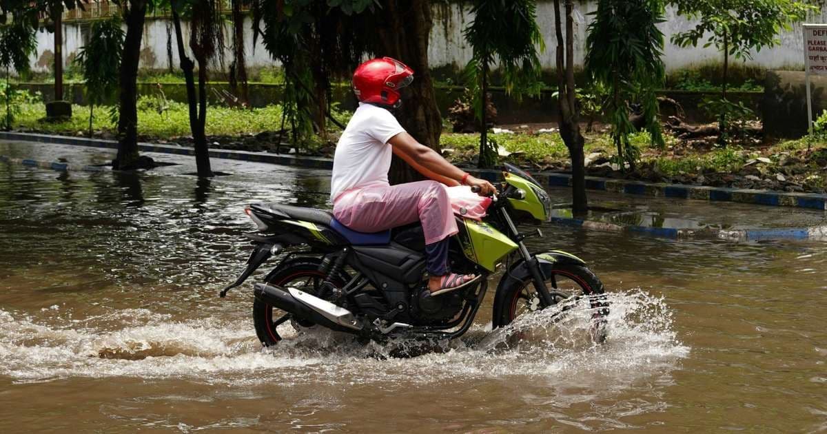 Tragédia em Guarulhos: motociclista morre arrastado pela chuva