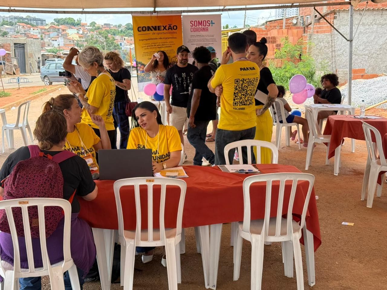 Moradores da Favela Santa Rosa participam de oficinas de empregabilidade em Sorocaba. Reprodução: G1