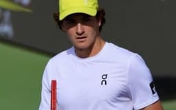 João Fonseca enfrenta Hugo Gaston no Challenger de Phoenix