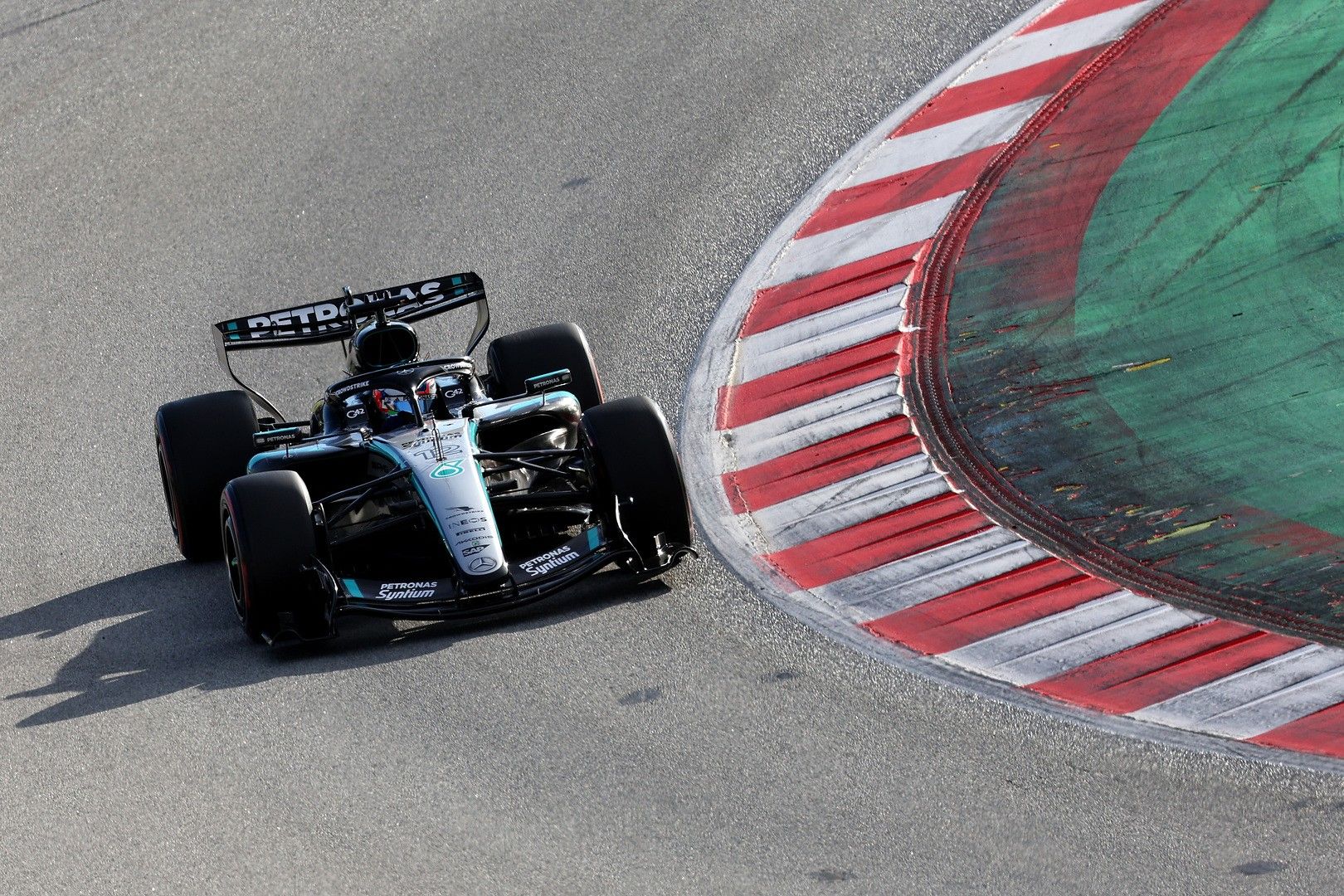 [Bortoleto na pista durante a estreia dos testes secretos da F1]. Reprodução: Ge