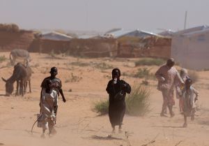 Crise no Irã prejudica ajuda a refugiados com alta dos custos da cadeia de oferta