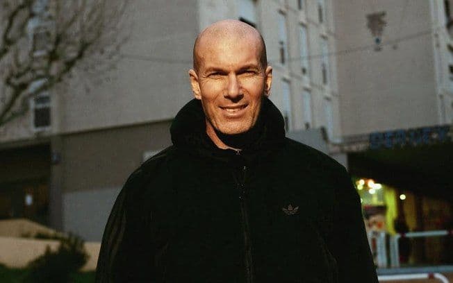 Zidane revela três jogadores que mais admira: Lamine Yamal, Vitinha e João Neves. Legenda da imagem. Reprodução: Retorno do item 11