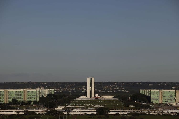 CMO do Congresso destaca necessidade de corte de gastos para 2029. Reprodução: CNN Brasil
