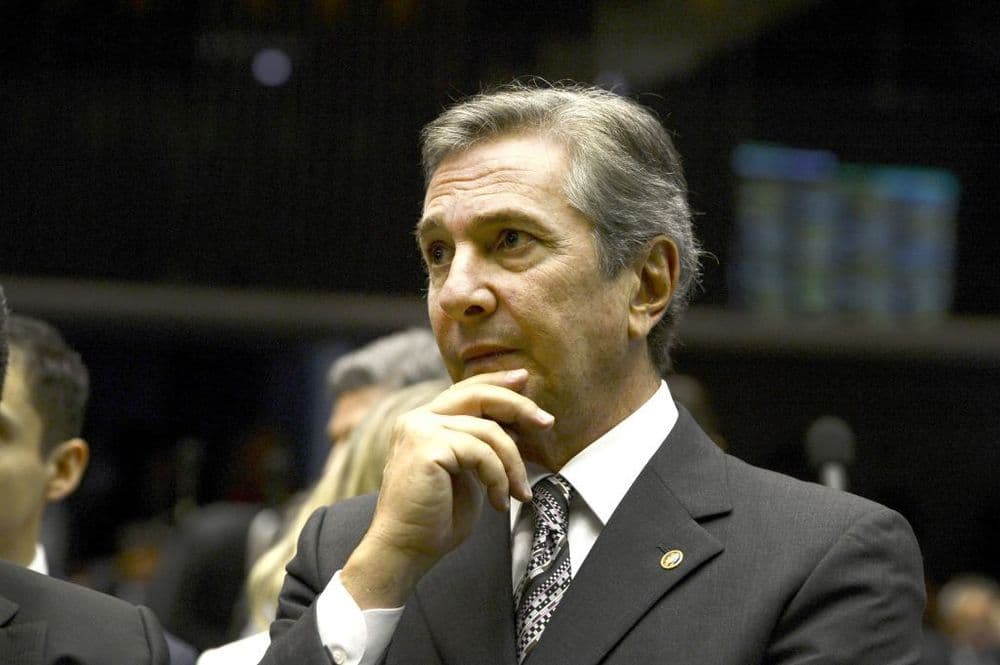 Ex-presidente Collor inicia cumprimento de pena em regime domiciliar por questões de saúde. Reprodução: CNN Brasil