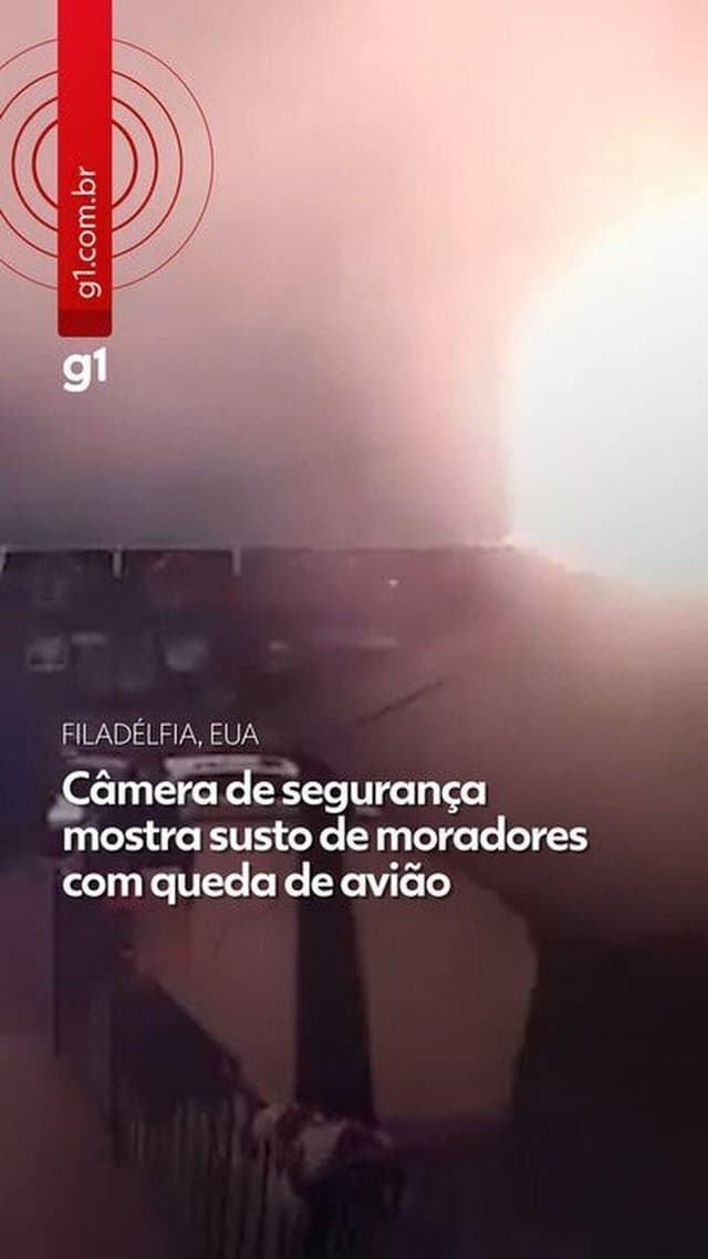 Moradores reagem à queda de avião na Filadélfia