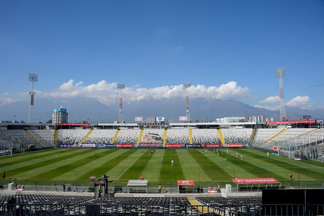 Detalhes sobre a 2ª rodada da Libertadores, incluindo desfalques e arbitragem.; Legenda da imagem. Reprodução: Globo