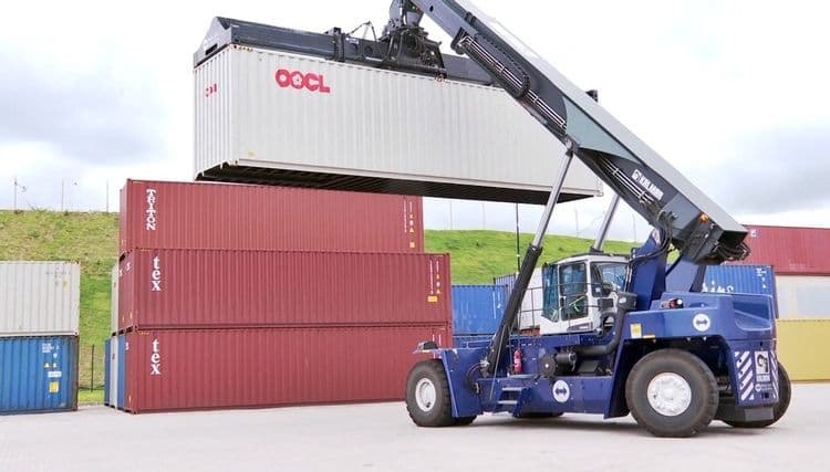 Exportações da China aumentam 12,4% em março, superando expectativas. Reprodução: Globo