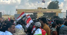 Reabertura da Fronteira entre Gaza e Egito Após Nove Meses