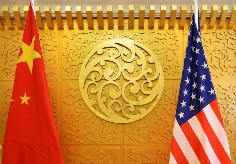 O aumento das tarifas entre EUA e China gera tensões econômicas sem precedentes. Reprodução: Globo