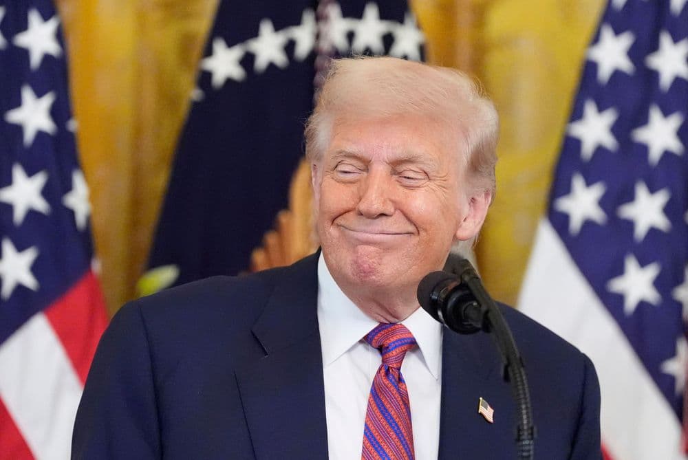 Trump adia para 6 de agosto tarifa de 50% sobre produtos brasileiros, com exceções para quase 700 itens. Legenda da imagem. Reprodução: Globo