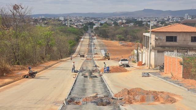 Radial Norte avança em Montes Claros com duplicação da Avenida João XXIII. Legenda da imagem. Reprodução: Retorno do item 11