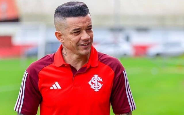 D’Alessandro deixa o Inter após escapar do rebaixamento. Reprodução: Esporte