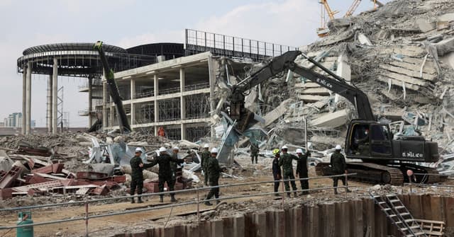 Terremoto em Myanmar causa devastação e morte em massa