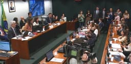 Comissão da Câmara dos Deputados aprova o PNE sem homeschooling. Reprodução: Oglobo